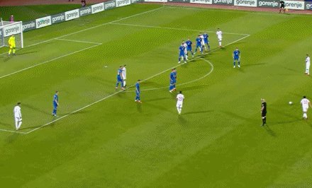 1631136264062049782.gif
